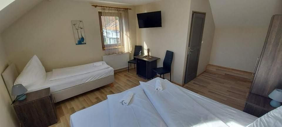 Soerpatika Vendeghaz Hotel Badacsonytomaj Cameră foto