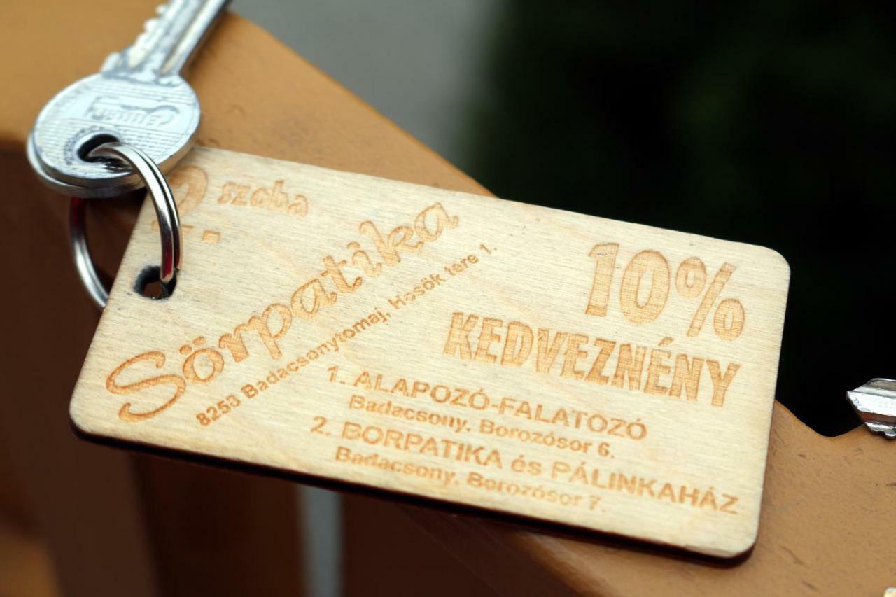 Soerpatika Vendeghaz Hotel Badacsonytomaj Exterior foto